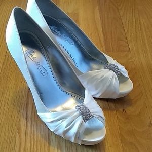 Michaelangelo Peep Toe Bridal Heels